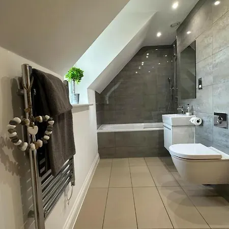Peaceful Retreat In The Woods Apartamento Bournemouth Exterior foto